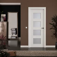 Puerta interior lacada blanca modelo lisa 4V